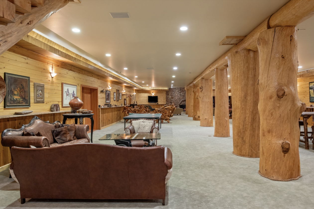 35 Acre Luxury Mountain Estate - photo 16