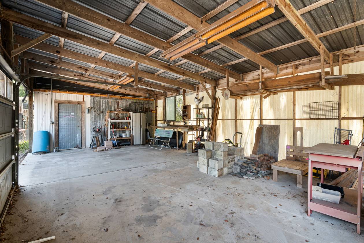 Private & Rare Wild Old Florida 36 Acre Gem - photo 18