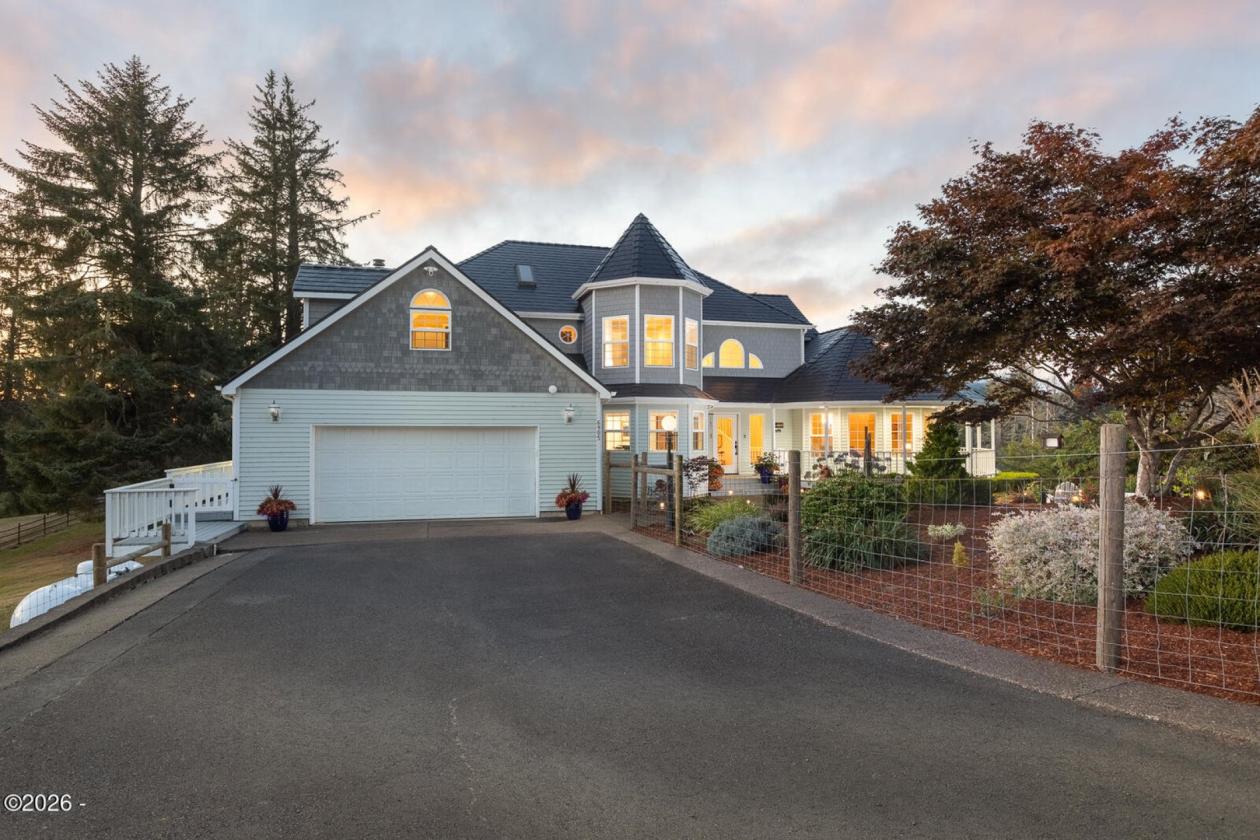 Exceptional Oregon Coast Estate - photo 1