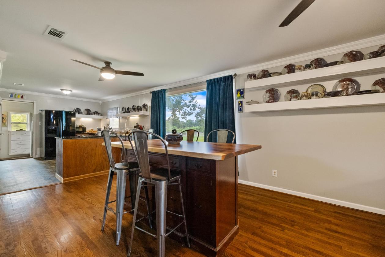 Beautiful Restored Farm House & The Perfect Land - photo 13
