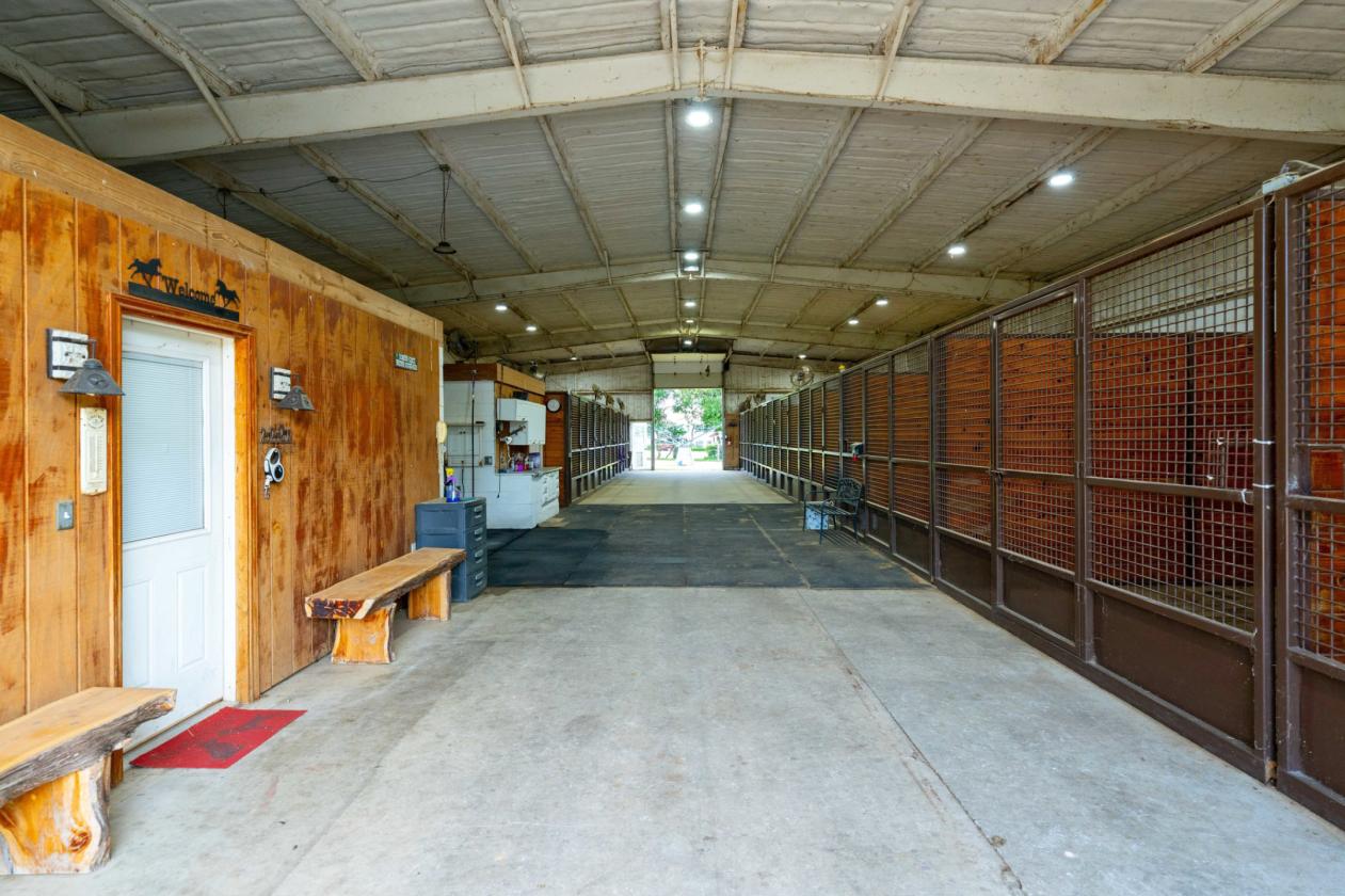 Acreage Estate with Pond and Stable - photo 25