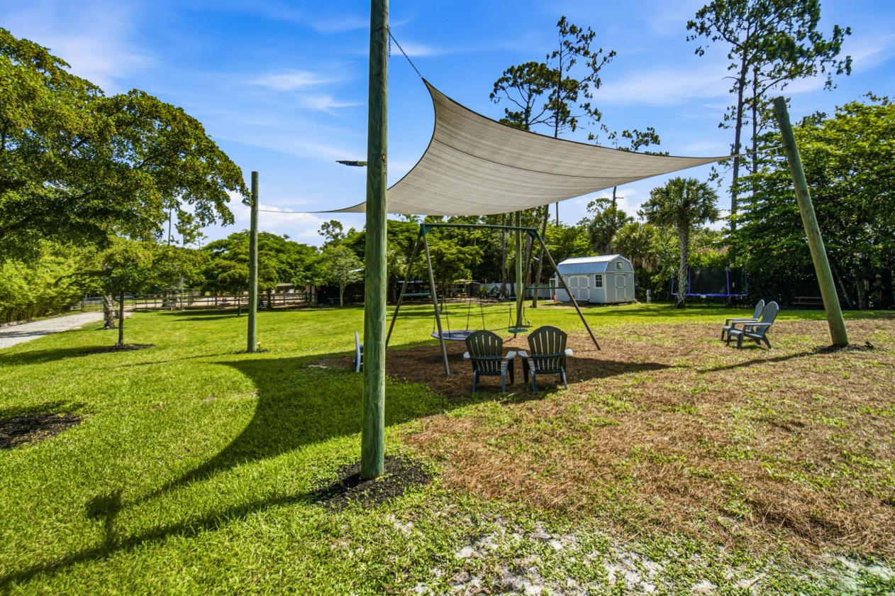 Redefined Luxury Hobby Farm Living - photo 14