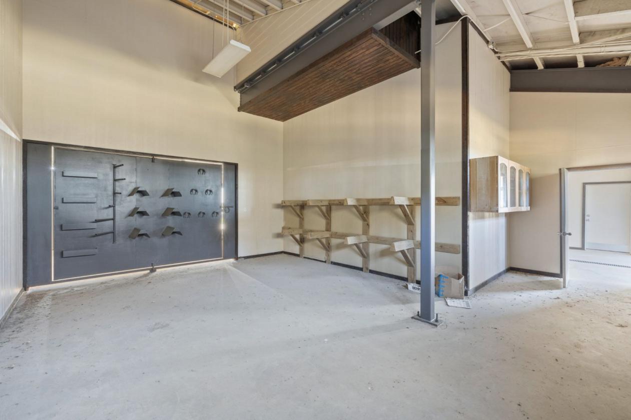 43± AC with Equestrian Barn in Preservation Ranch - photo 19