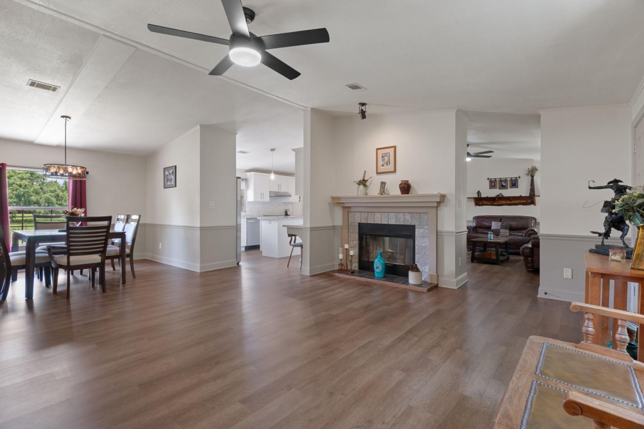 Equestrian opportunity on 2.5 AG-zoned acres - photo 6