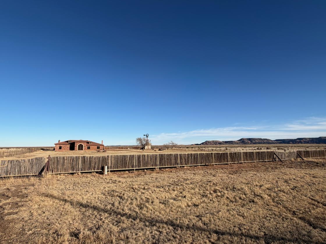 Southwest Estate - photo 2