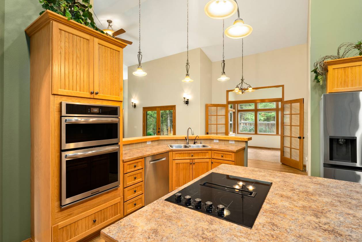 10 Acre Estate - photo 6