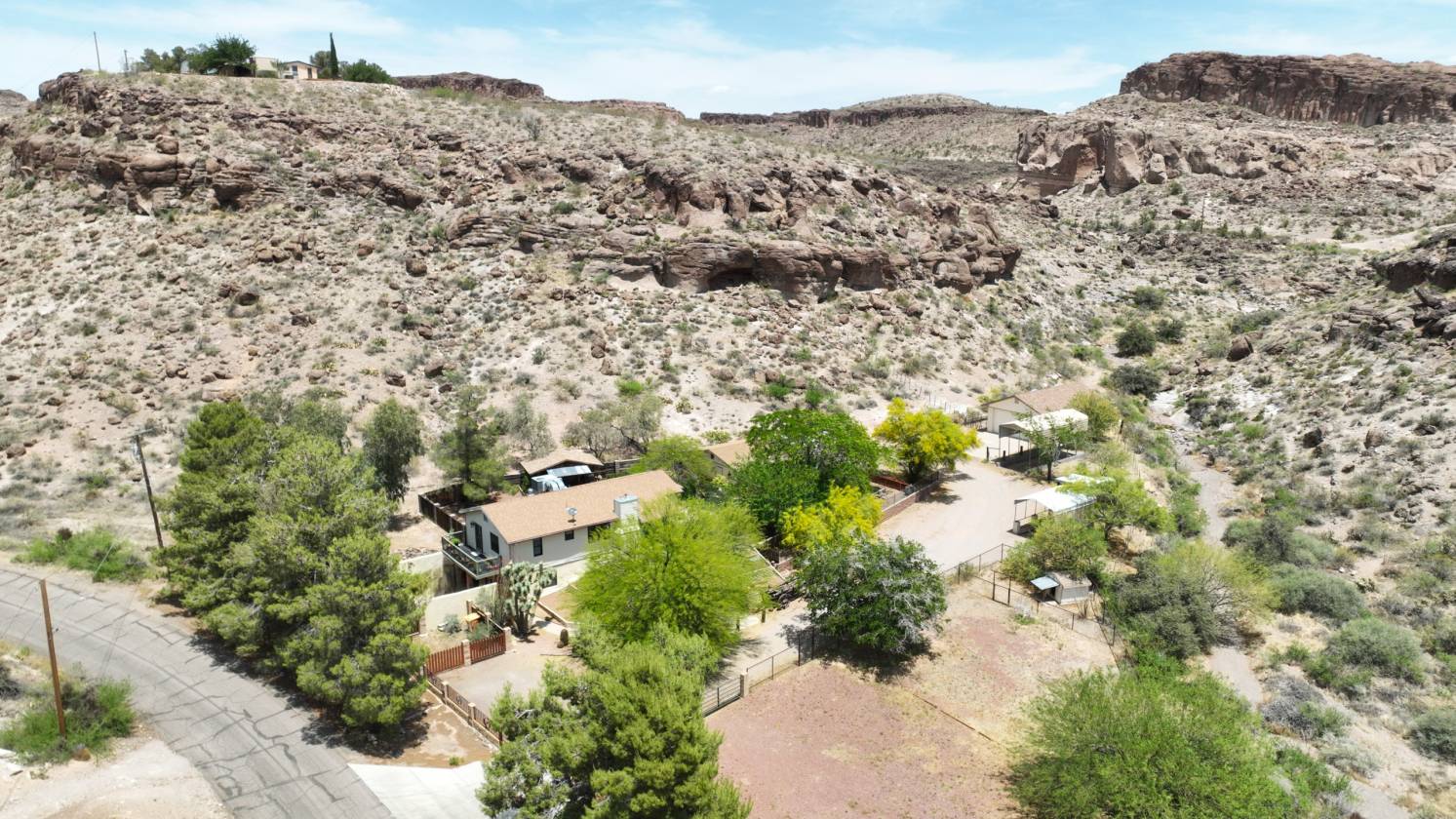 Horse Property for sale.