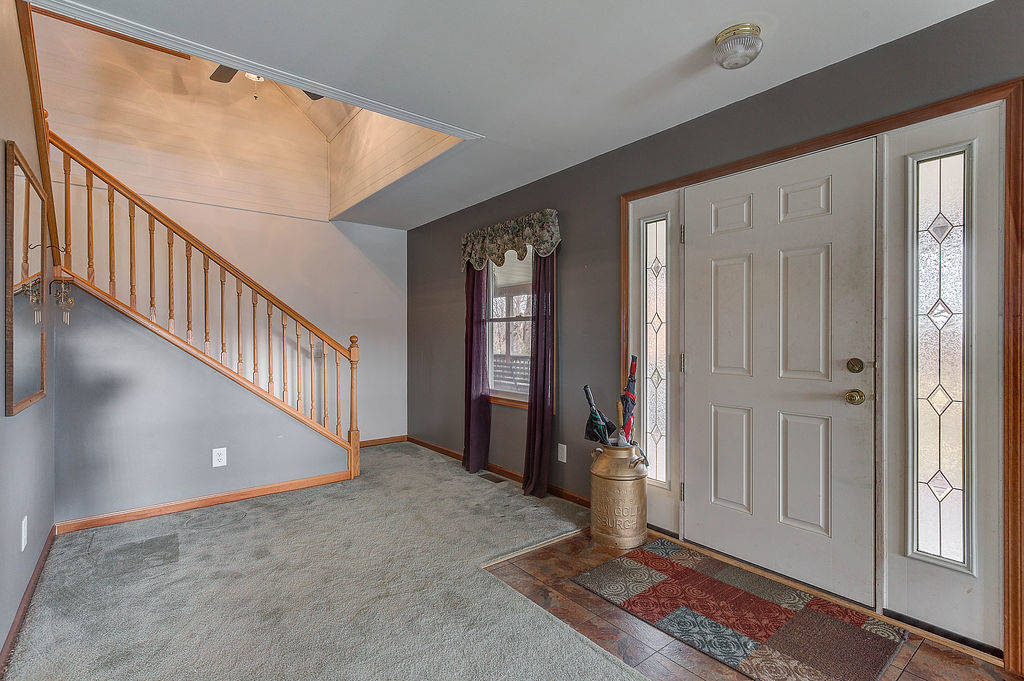 Horse Lovers Delight with a large home on over 9... Liberty, Union County, Indiana