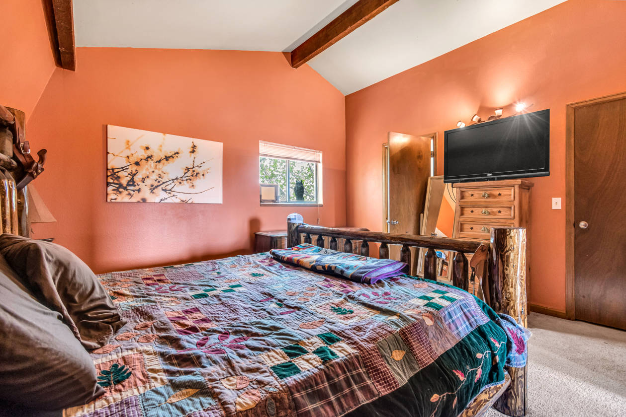 Horse property with stellar views with unlimited potential Delta