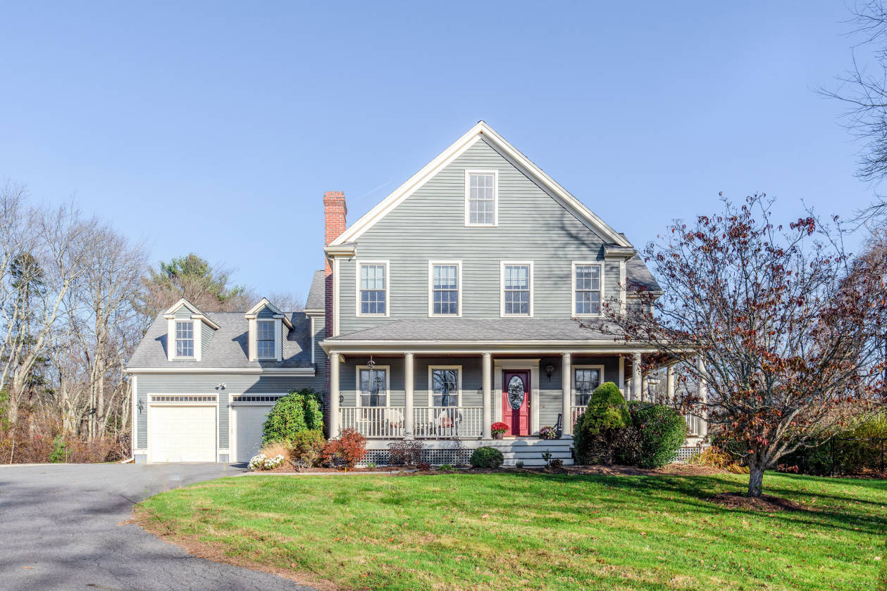 Horse farm for sale Holliston, Middlesex County, Massachusetts