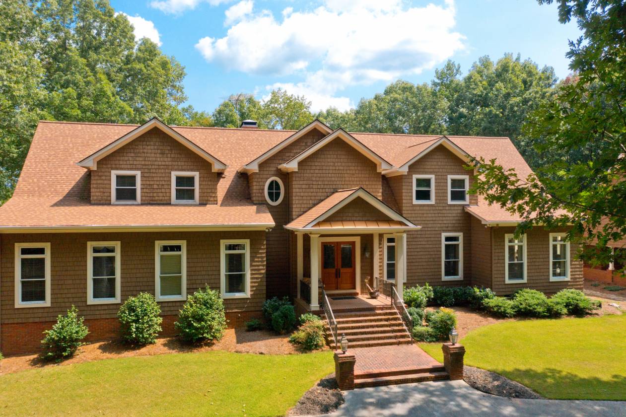 Horse Property for sale.