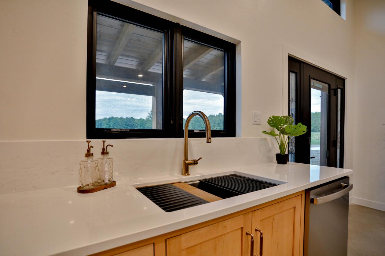 Luxury Property With Horse Potential - photo 11