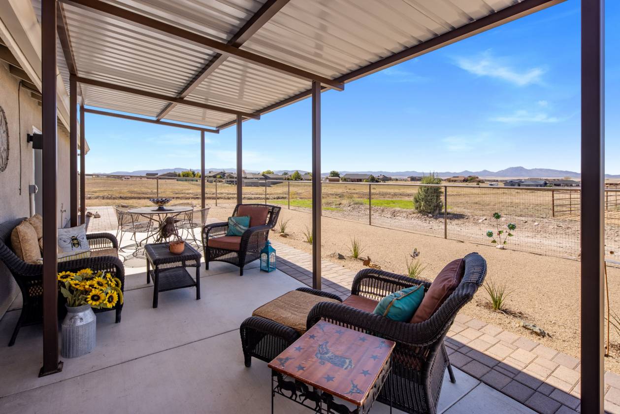 3 Acre Horse Property with Beautiful Mountain View - photo 23