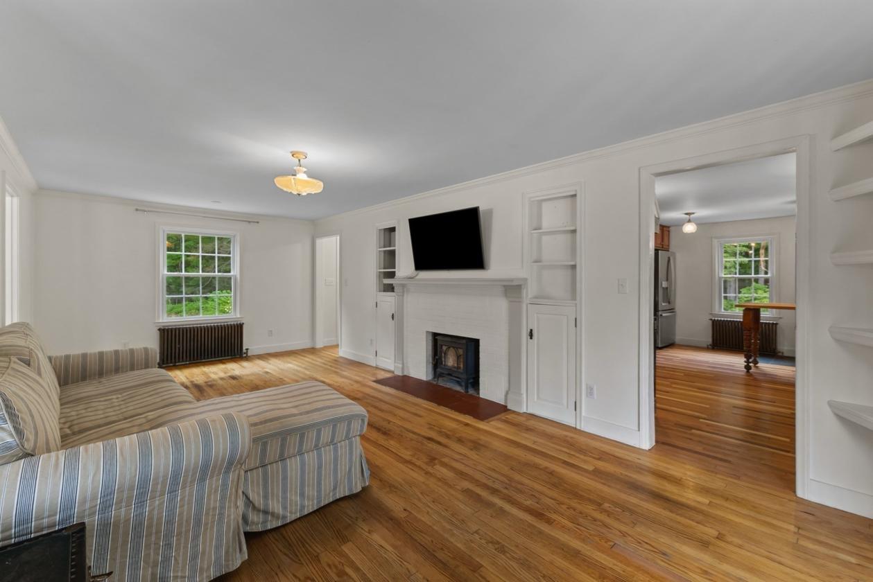 Beautiful Cape Home with Barn & Direct Trail Access - photo 13