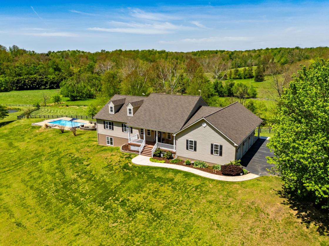 Rare Equestrian Estate - photo 4