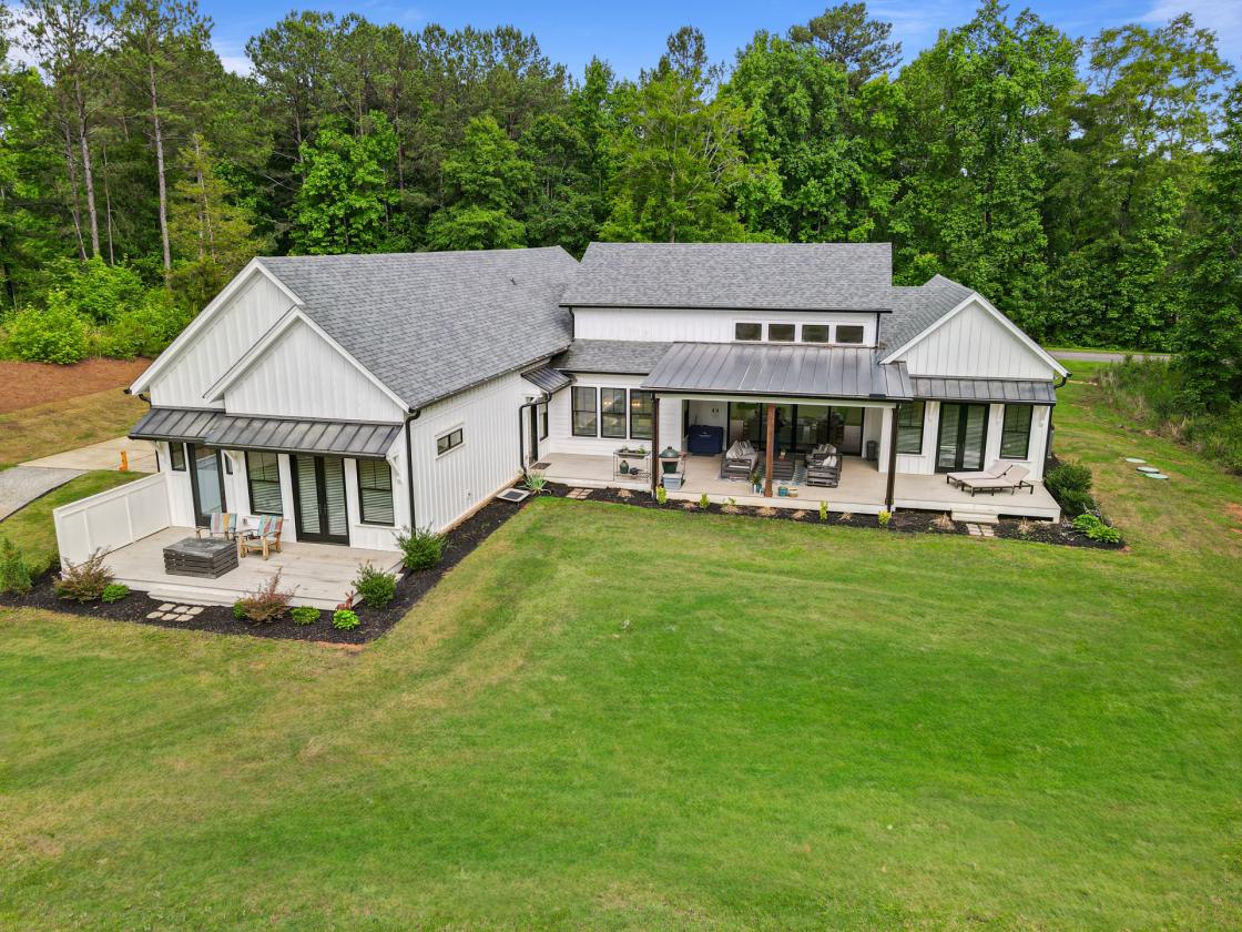Blalock Lakes' Premier Equestrian Estate - photo 12