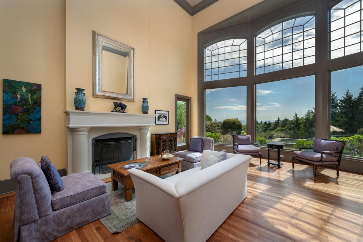 Luxury equestrian estate with pool, barn, arenas - photo 12