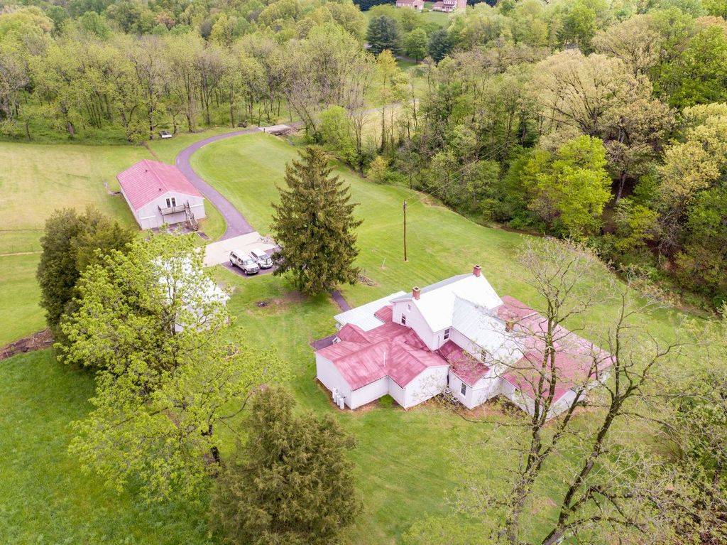 Horse Farms For Sale in Westminster Carroll County, Carroll County Maryland