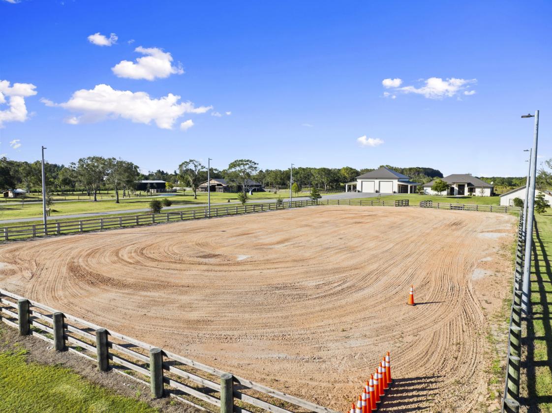 Perfect Location for all Equine Events - photo 9
