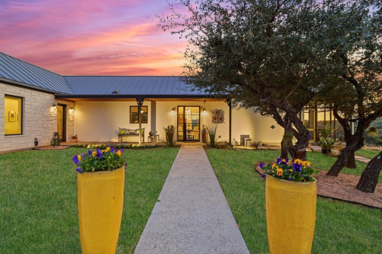 Luxury Home with Community Equestrian Center - photo 4