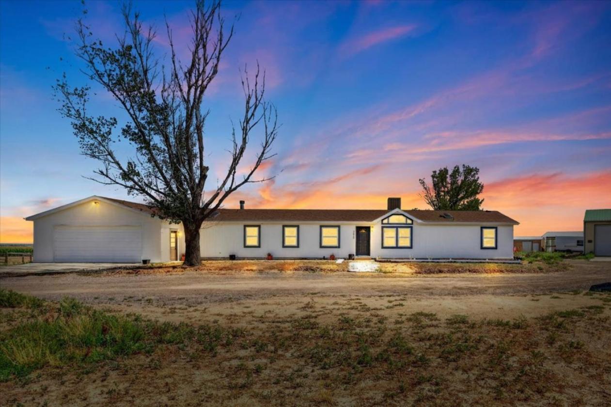 Exceptional Country Living on 4.26 Acres - photo 1