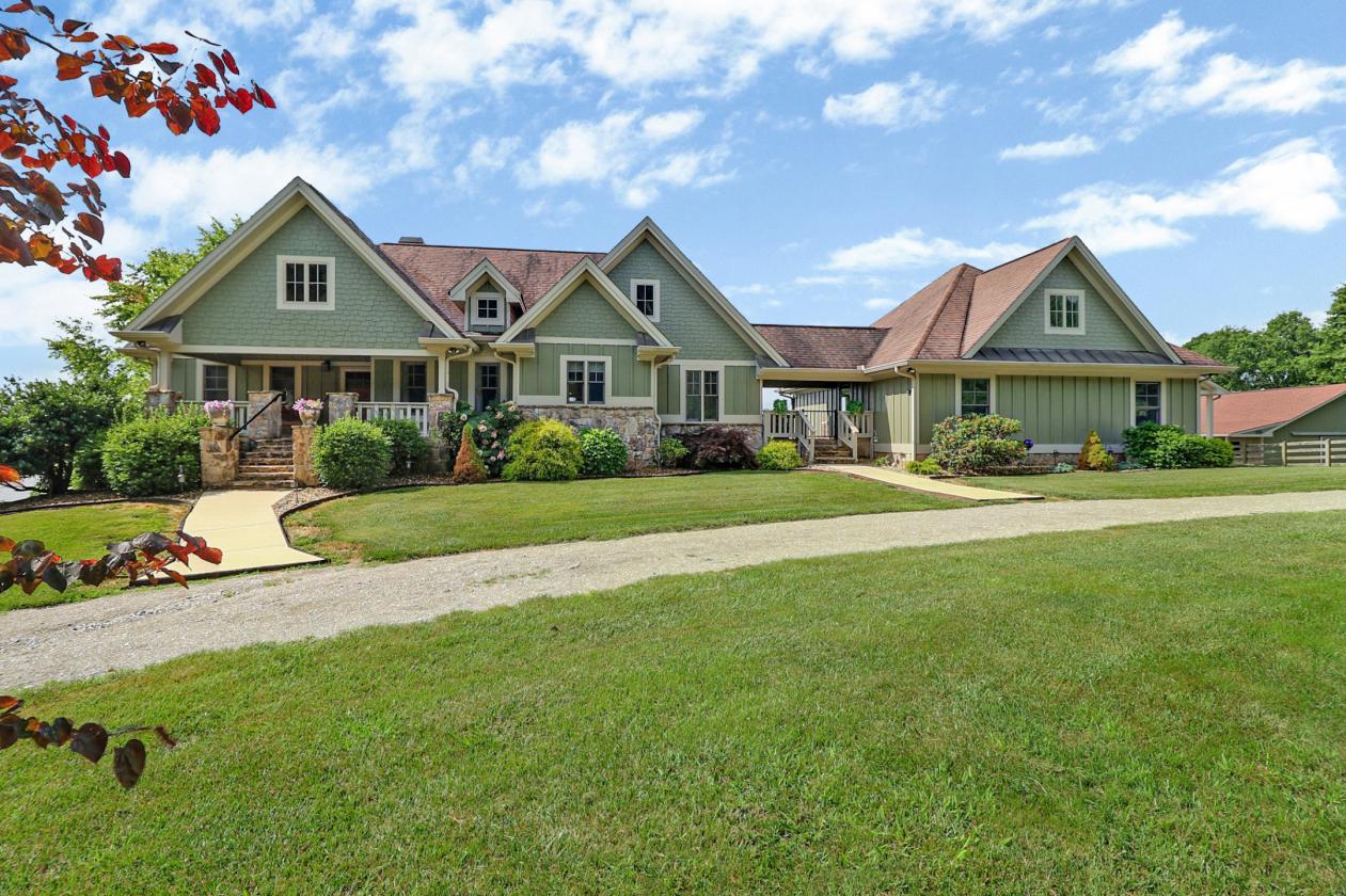 Lakefront Equestrian Estate - photo 1