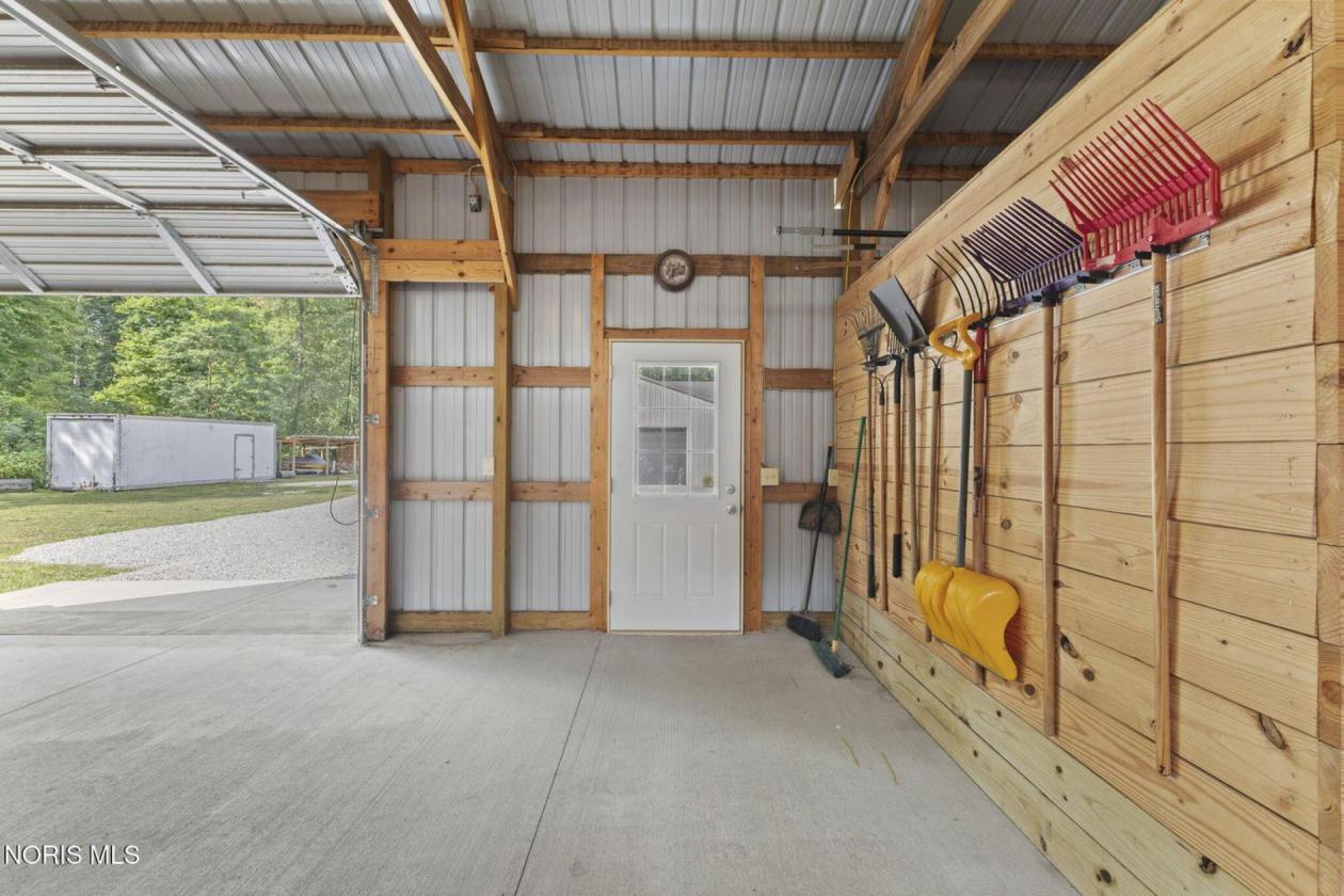 Amazing 15.5 Acre Equestrian Retreat - photo 23