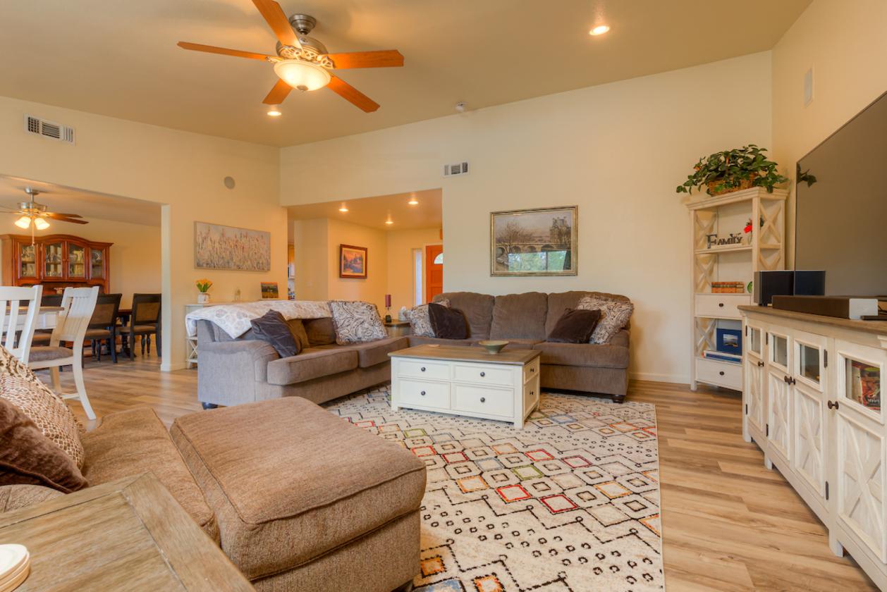 Oh, the POSSIBILITIES!! 5.31 Acres! - photo 7