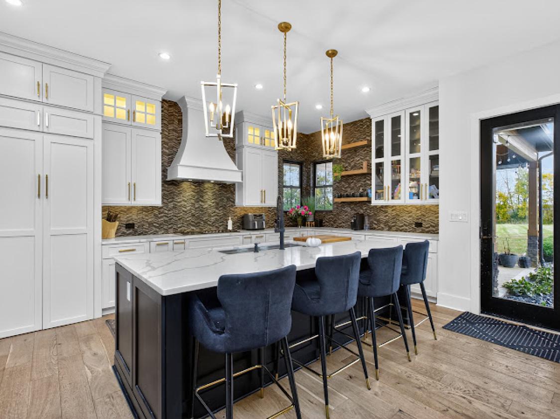 Luxury Estate 10-minutes From Lexington - photo 9