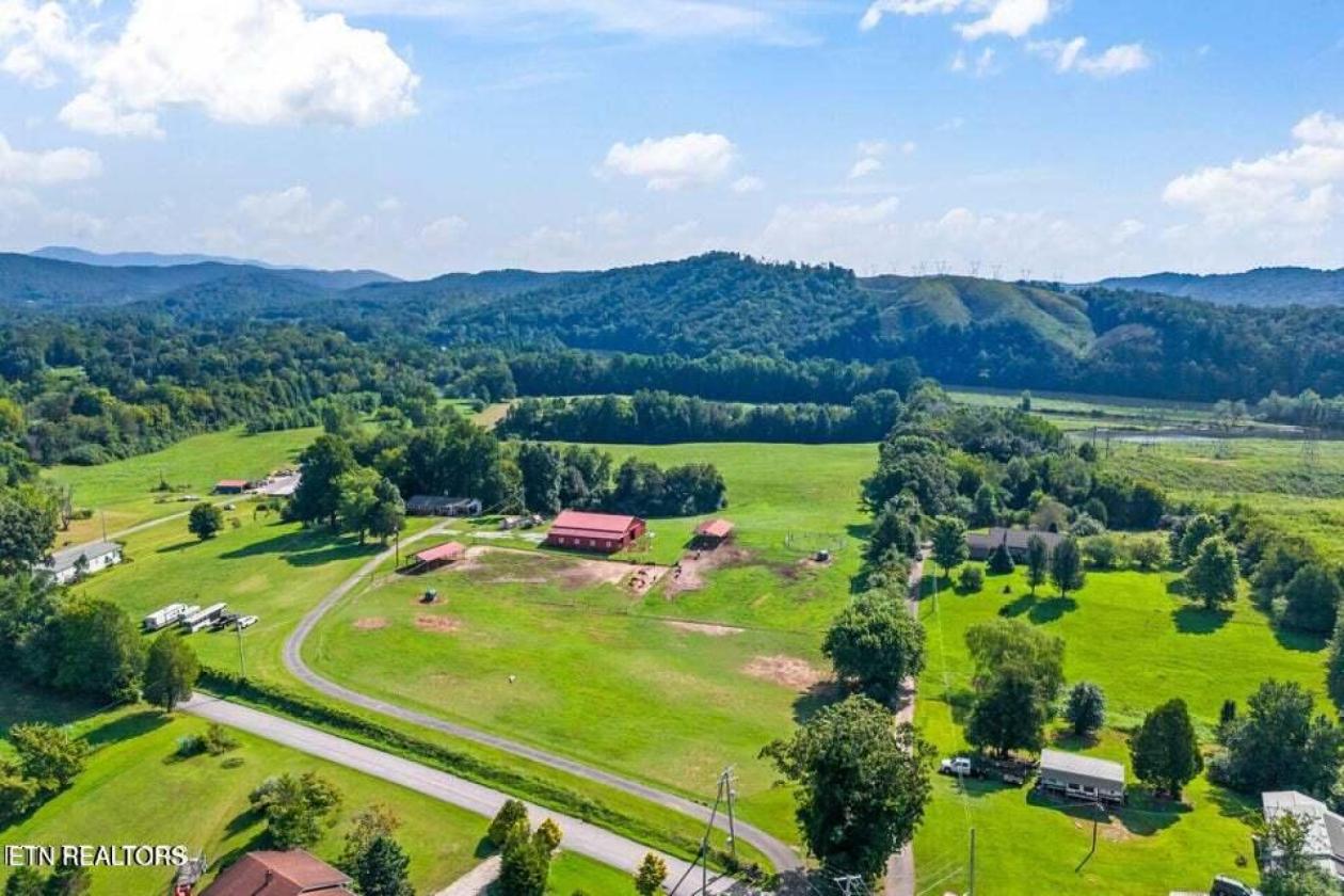 Rare East TN 36 acre farm on the Emory River - photo 1