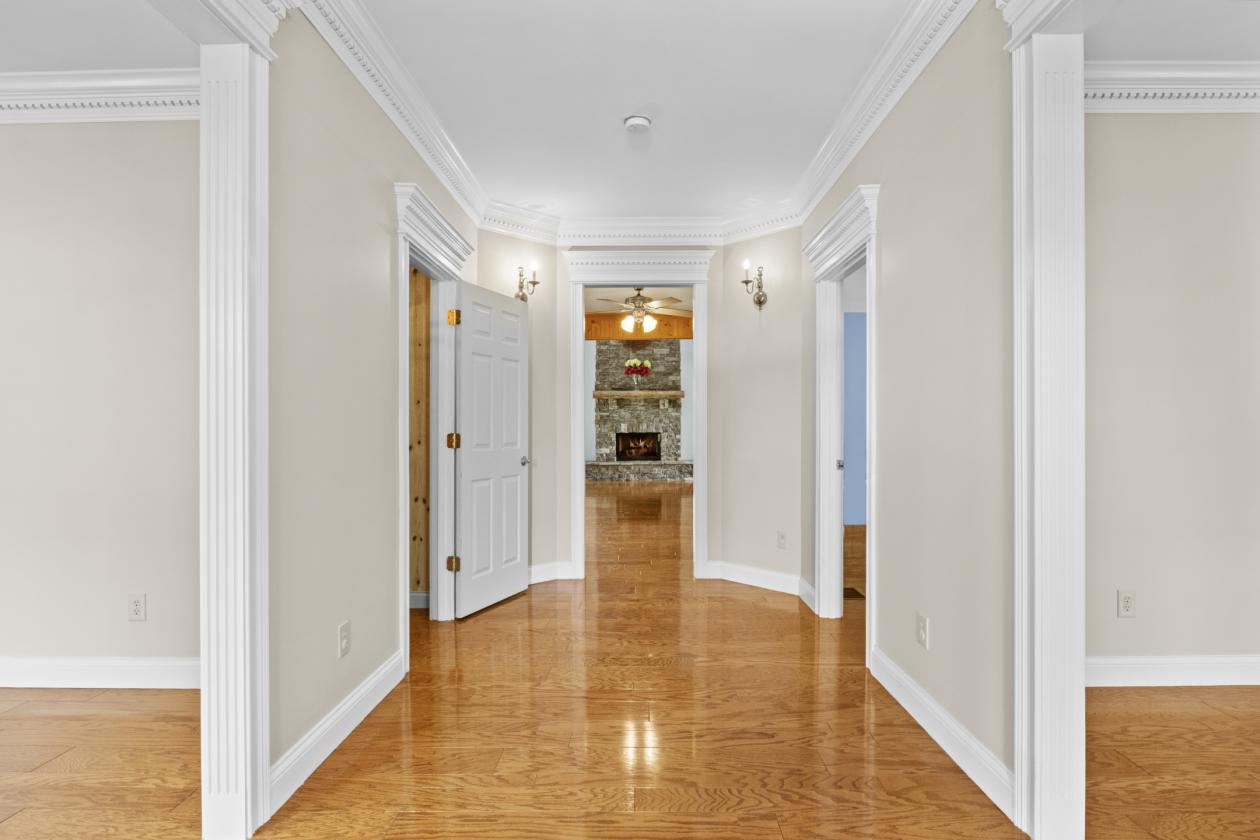 Pristine-48-Acres-The Bourbon-Harrison Estate Home - photo 13
