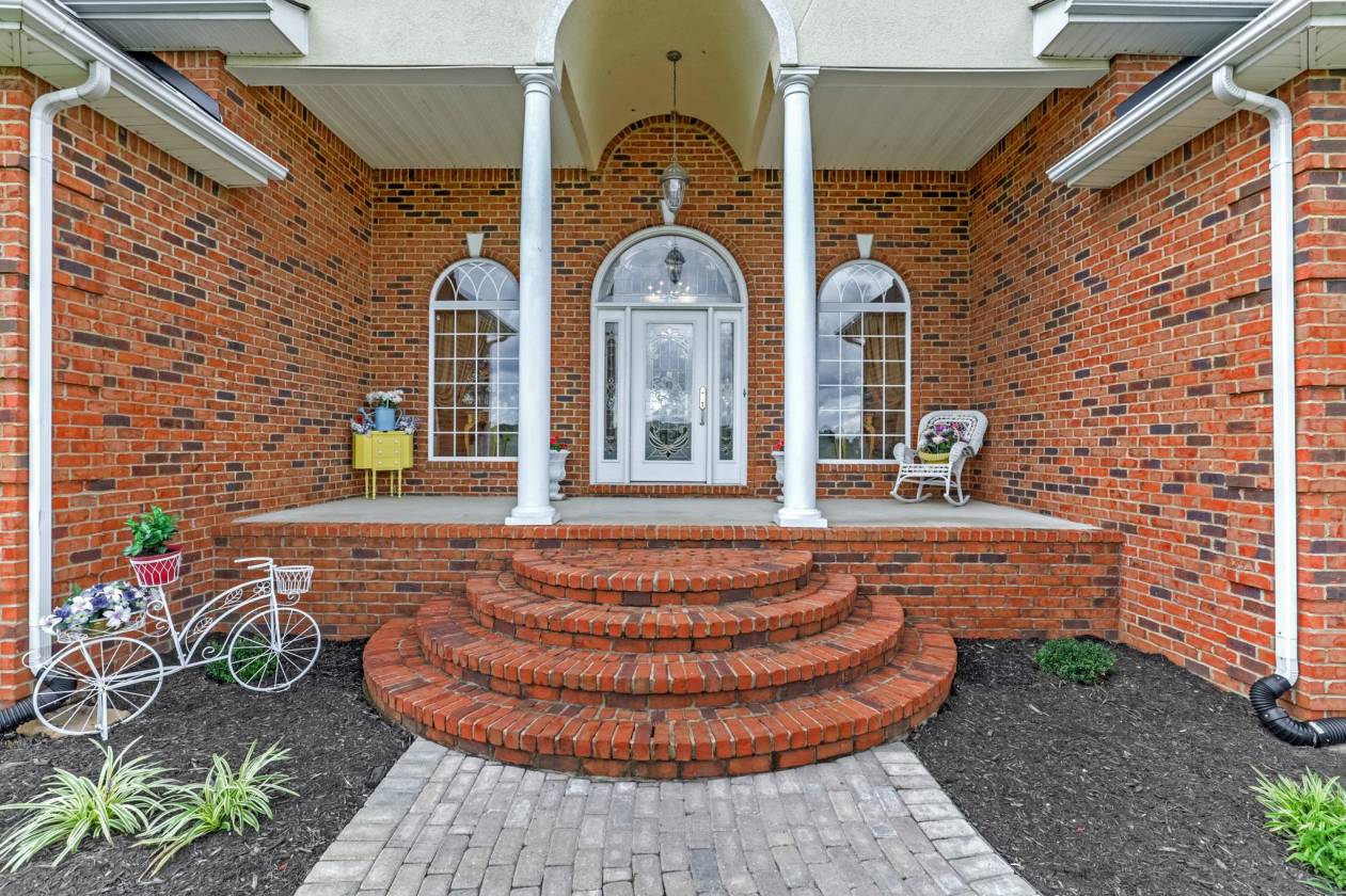 Beautiful Rolling 24 Acre Farm Wartrace, Bedford County, Tennessee