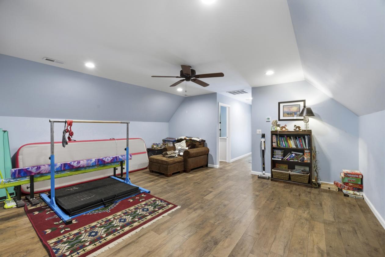 Country Living with great views! - photo 25