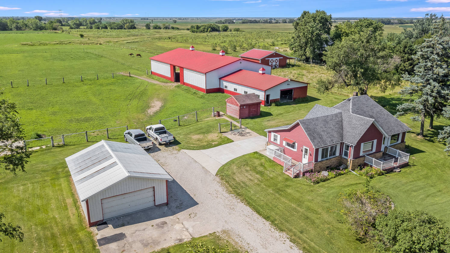 Horse Properties For Sale In Illinois Buy Equestrian Property