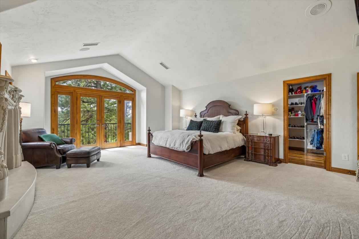 Zoned for horses on 5.13 Acres - photo 14