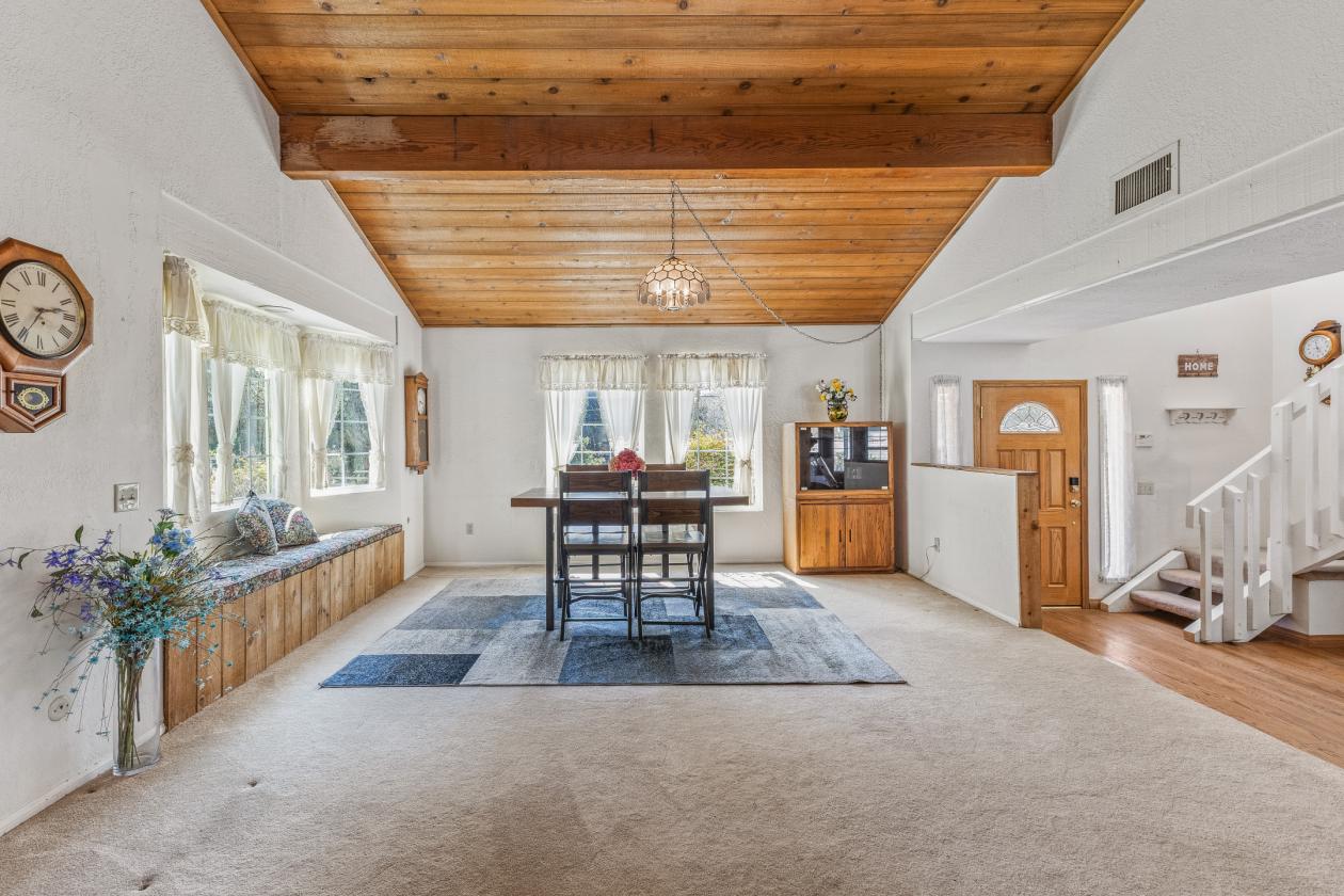 Sand Canyon Horse Property | 2.5 Acres & 4 Stalls - photo 15