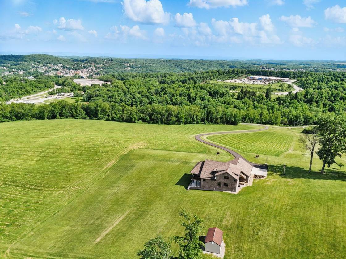 Horse Property for sale.