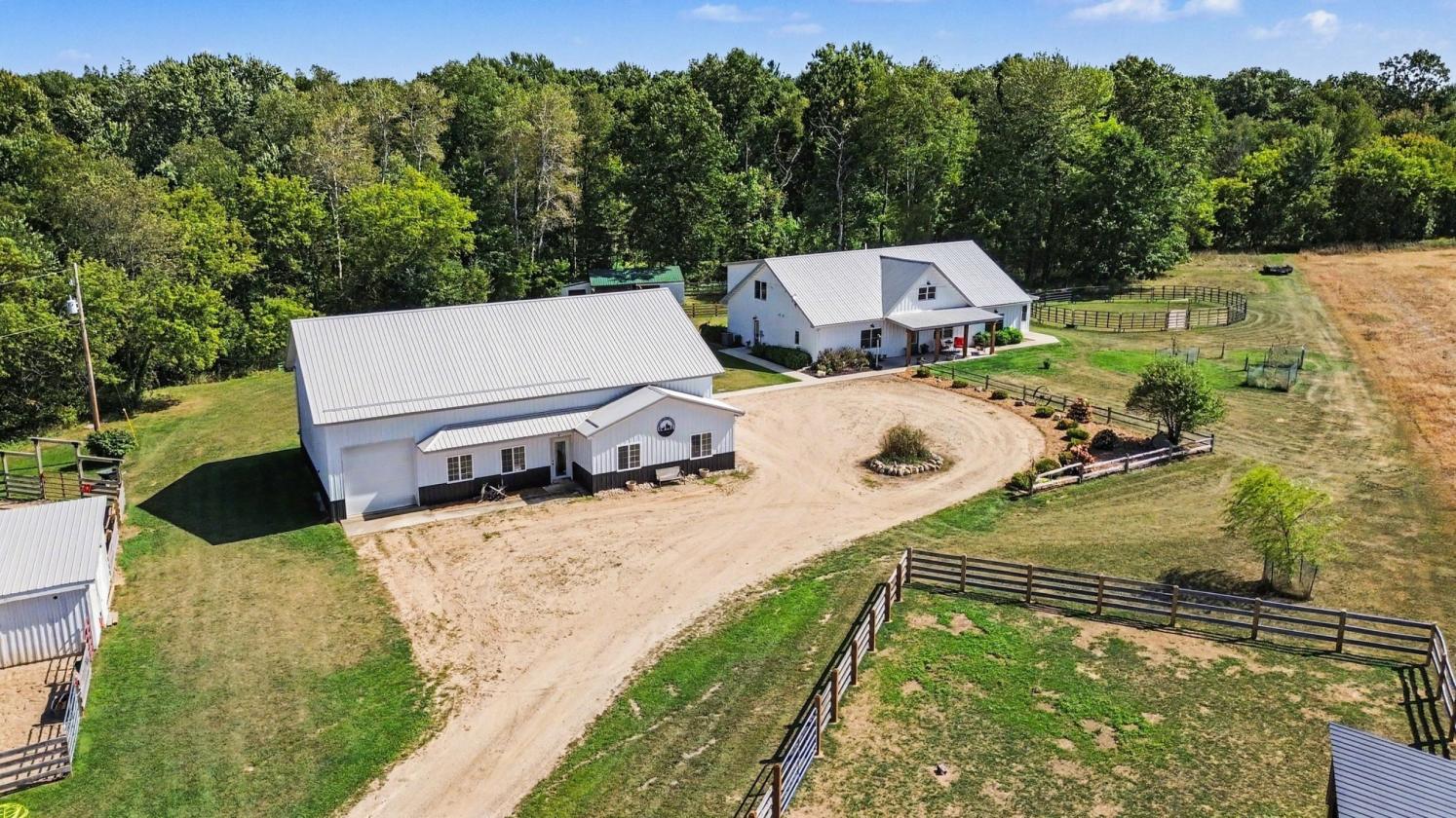 Welcome to Willow Run Farm! - photo 2
