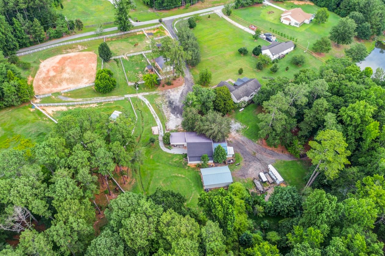 Exceptional 6.55-Acre Equestrian & Event Estate - photo 30