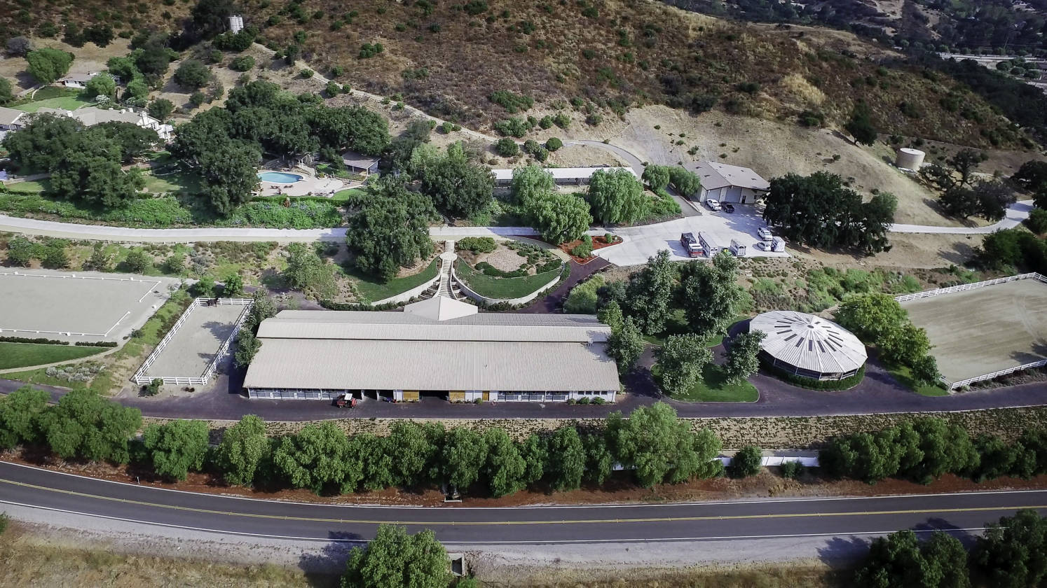 Equestrian Dream in Hidden Valley Thousand Oaks, Ventura County