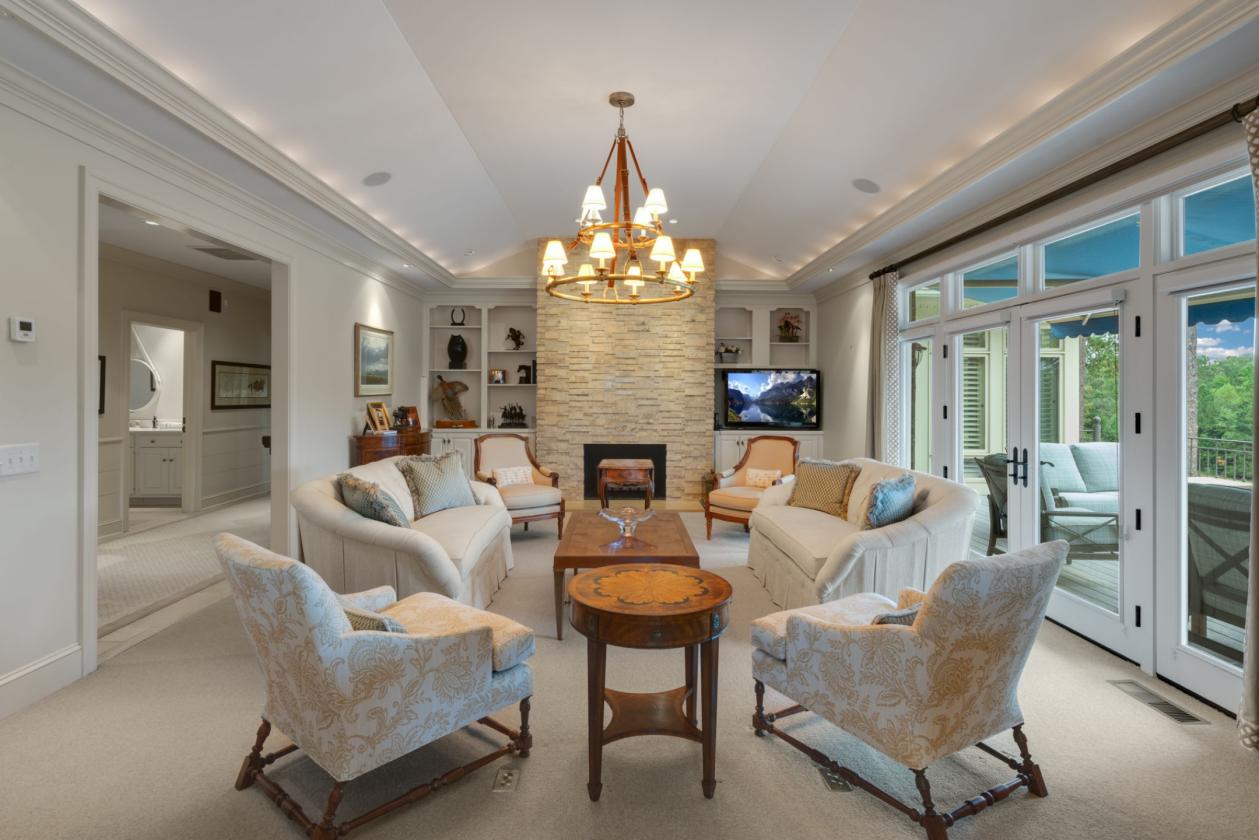 Magnificent 31+ ac equestrian estate - photo 9