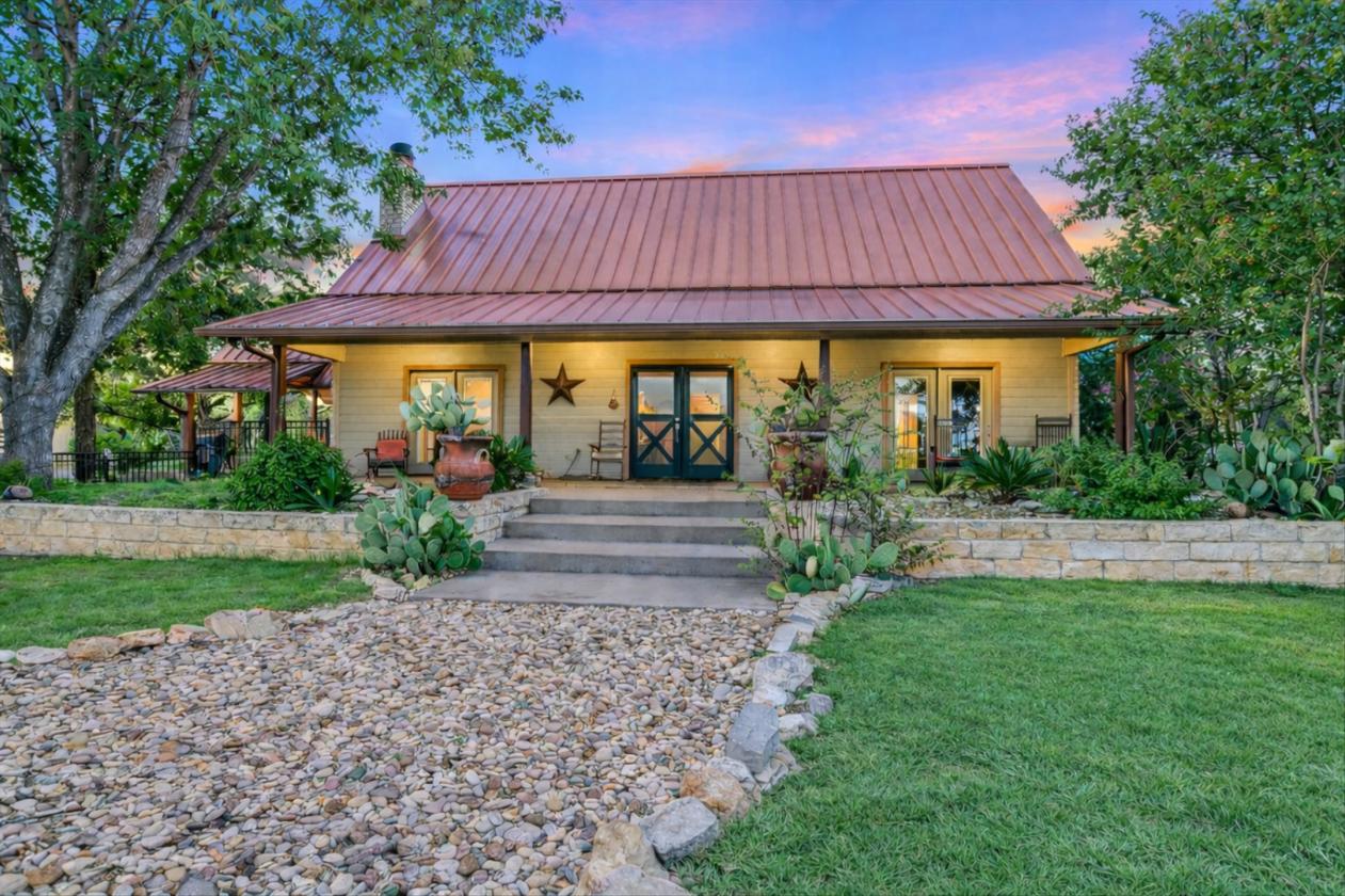 8.55 ACRES + REMODELED HOME + 8 STALL BARN - photo 8