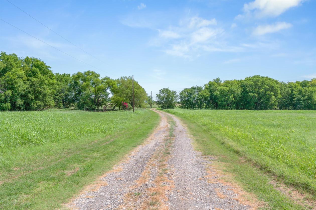Rare 22.85-Acre Ranch in Rockwall County - photo 23