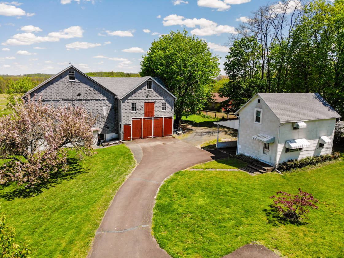 17 Acres Bucks County PA with Stone Farmhouse, Guest... Quakertown, Bucks County