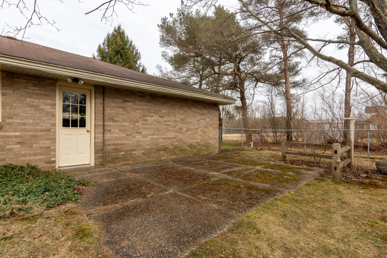 Horse farm for sale Holland, Allegan County, Michigan Horse ranch