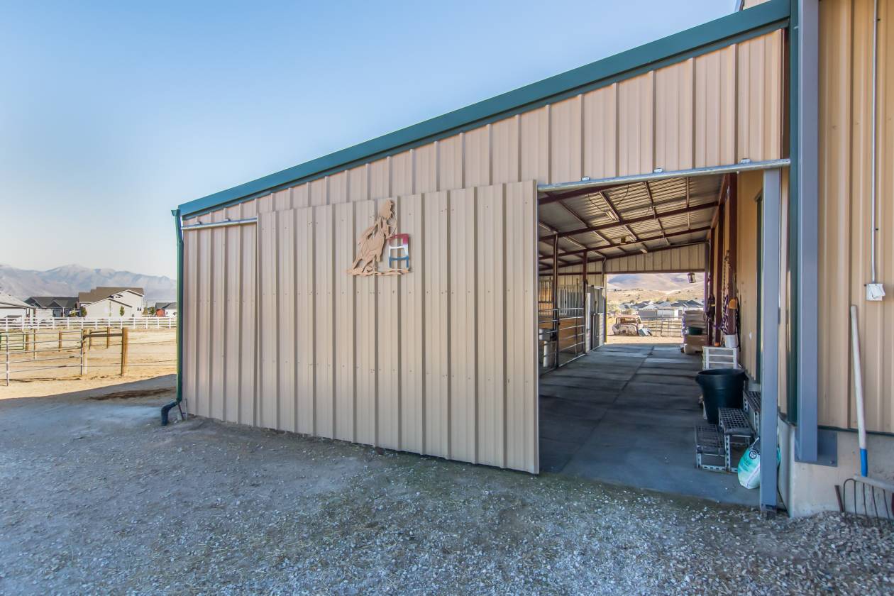 Amazing Horse Property in Private Gated Community with access to... Herriman, Salt Lake County