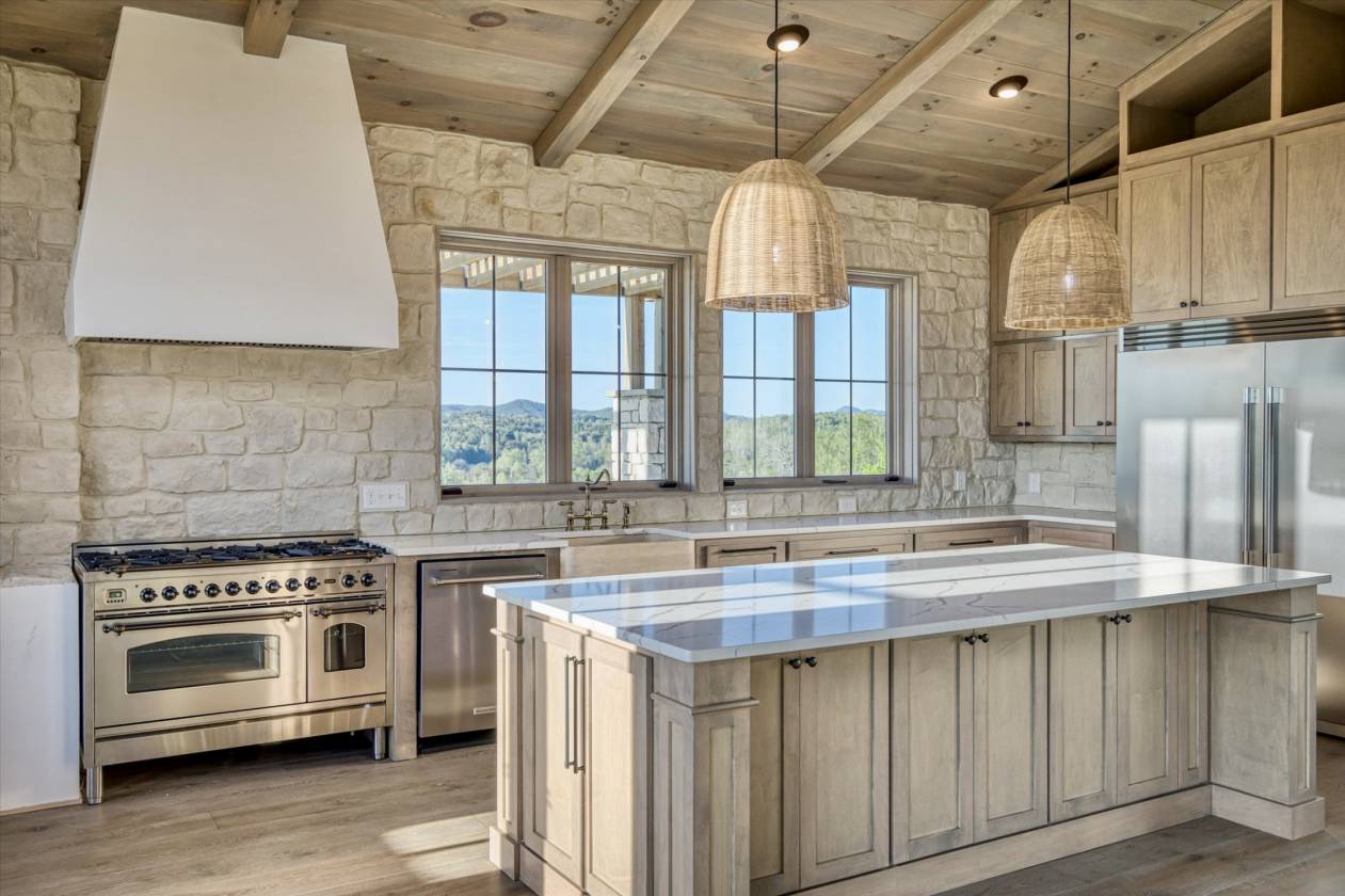 Luxury Barndominium, The Coves Mountain River Club - photo 14