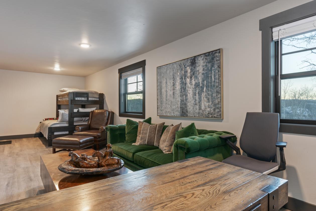 Elevated Mountain Living - photo 17
