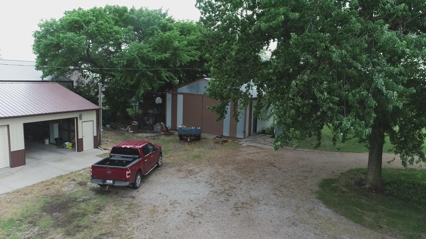 23.49± Acres with Home, Barn, & Pasture - photo 7