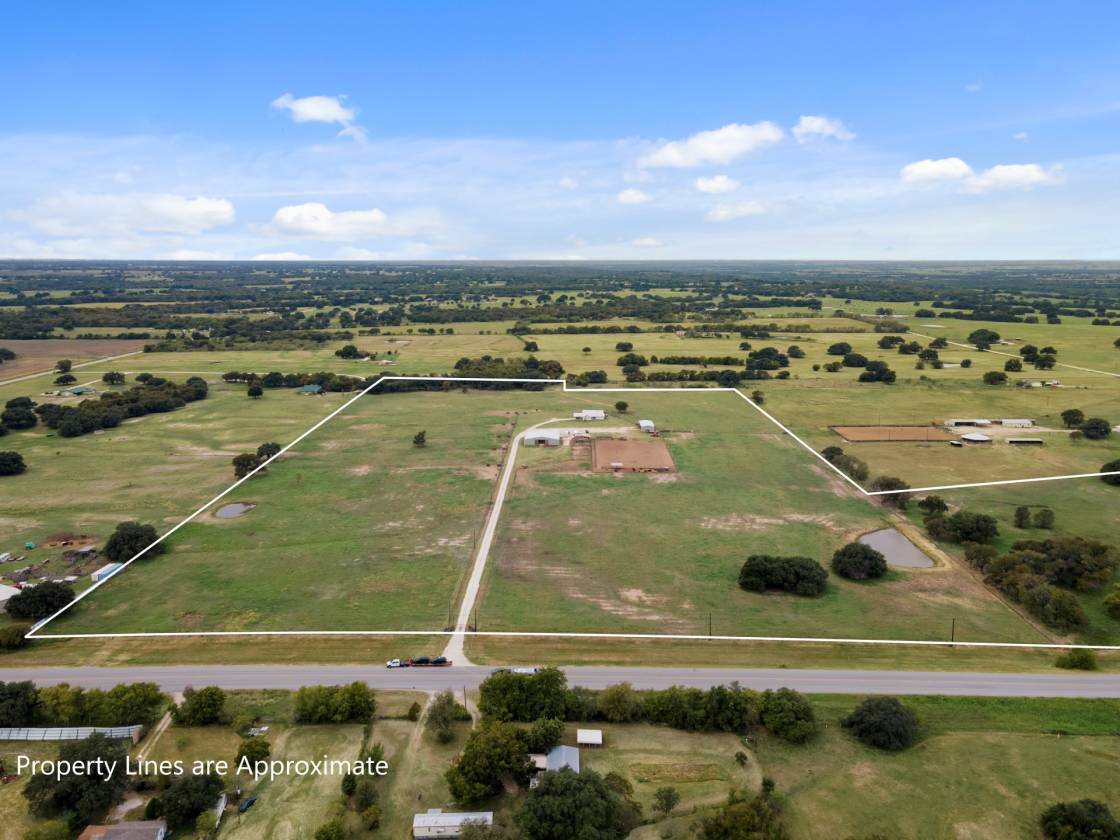 Beautiful Horse Property 25 Minutes to Waco Chilton, Falls County, Texas